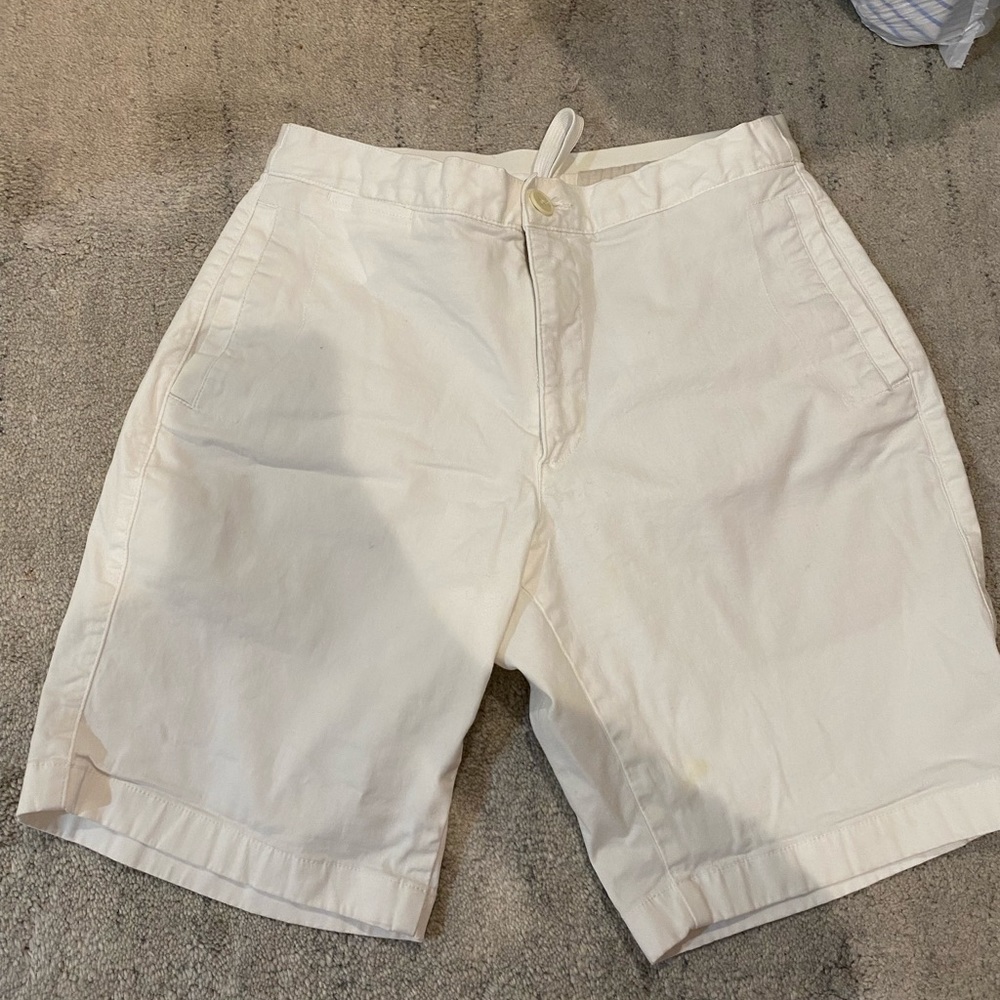 Mens Uniqlo white shorts